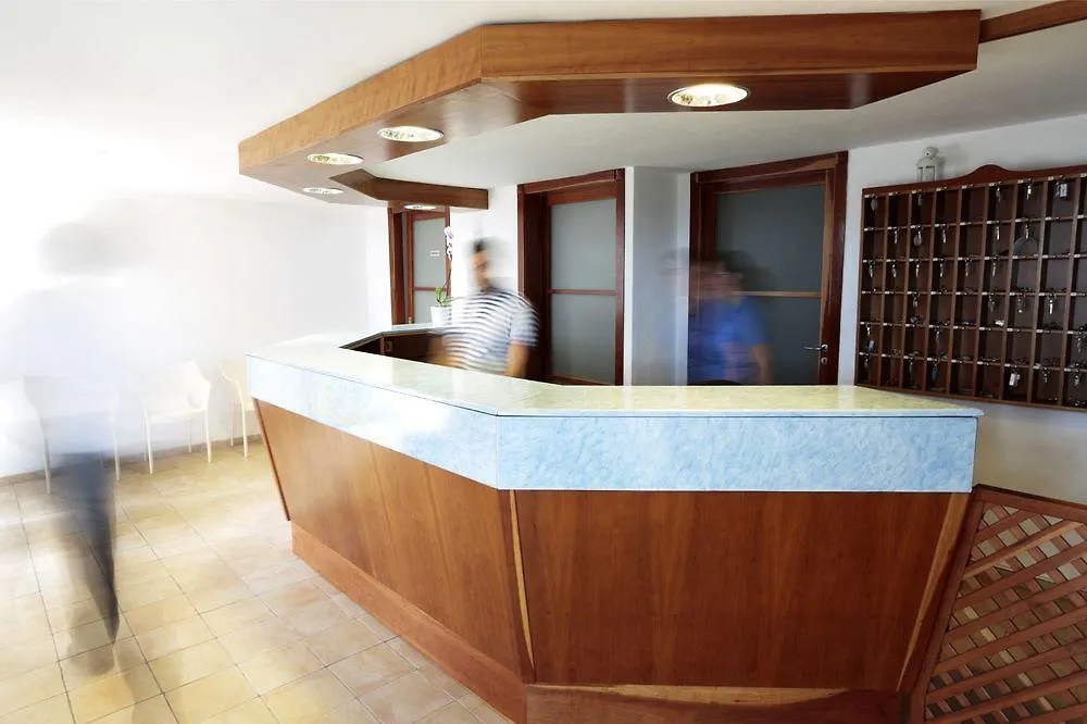 Hotel Vr Club - Villa Ridente Club Gioiosa Marea